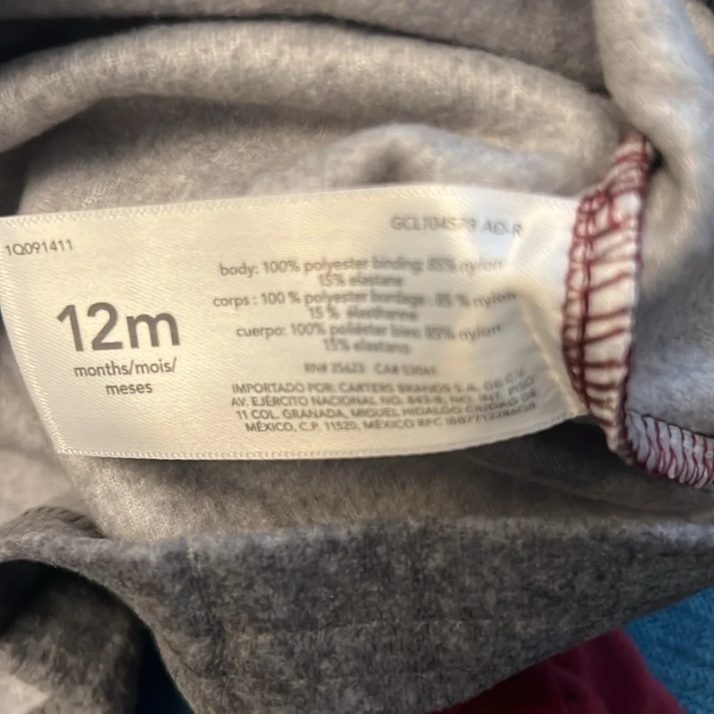 Oshkosh B’gosh Grey and Burgundy Pullover Top-12 months-NWT